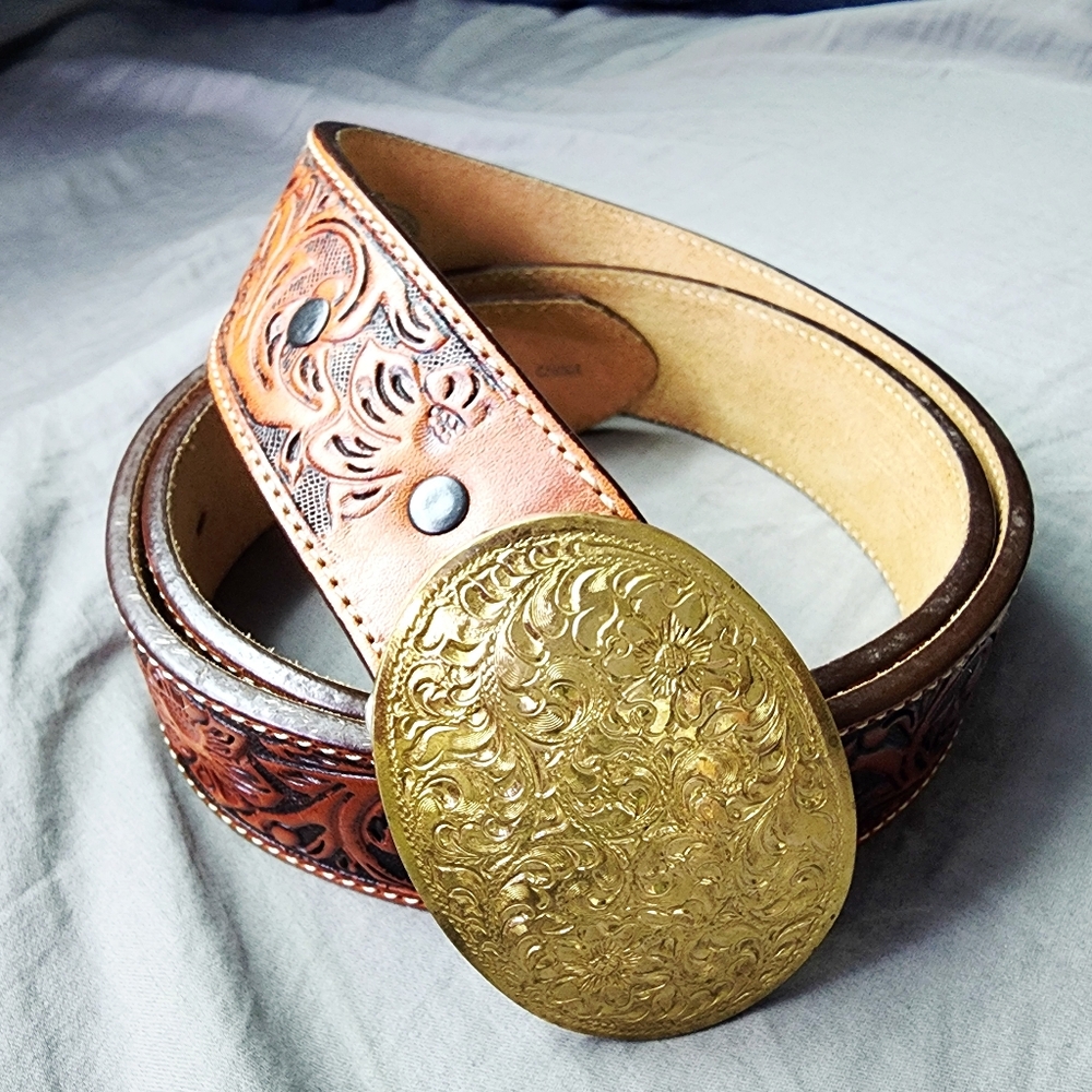 Justin Tooled Leather Belt w/ Golden Buckle - Dark Honey Brown & Black Leather